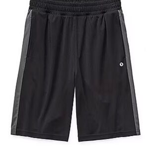Xersion Boys Basketball Short  - Size 6/7